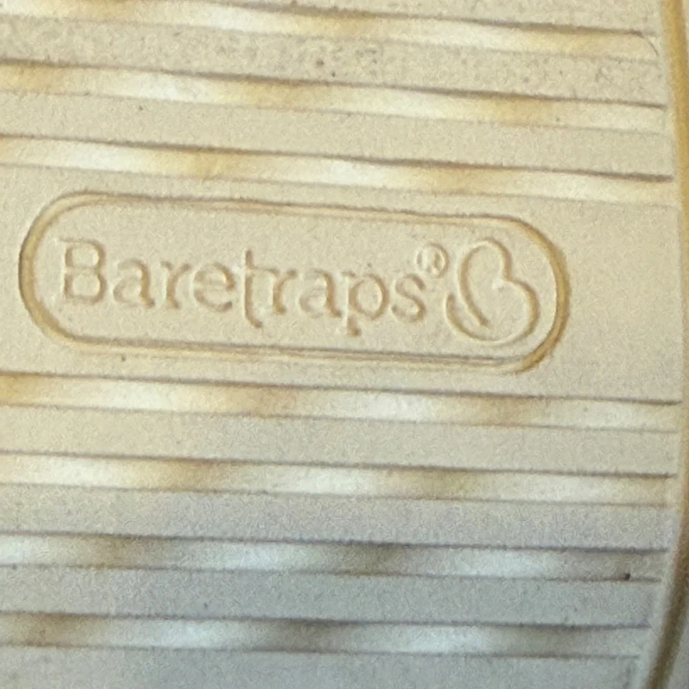 Beartrap "Nadra" slip ons size 8M - Picture 7 of 12